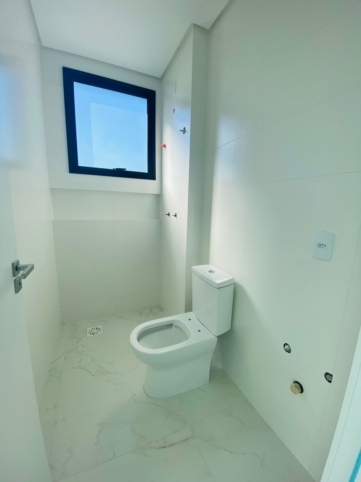 2b7e781c-fbe0-4b54-a392-43fd959fabb4-3