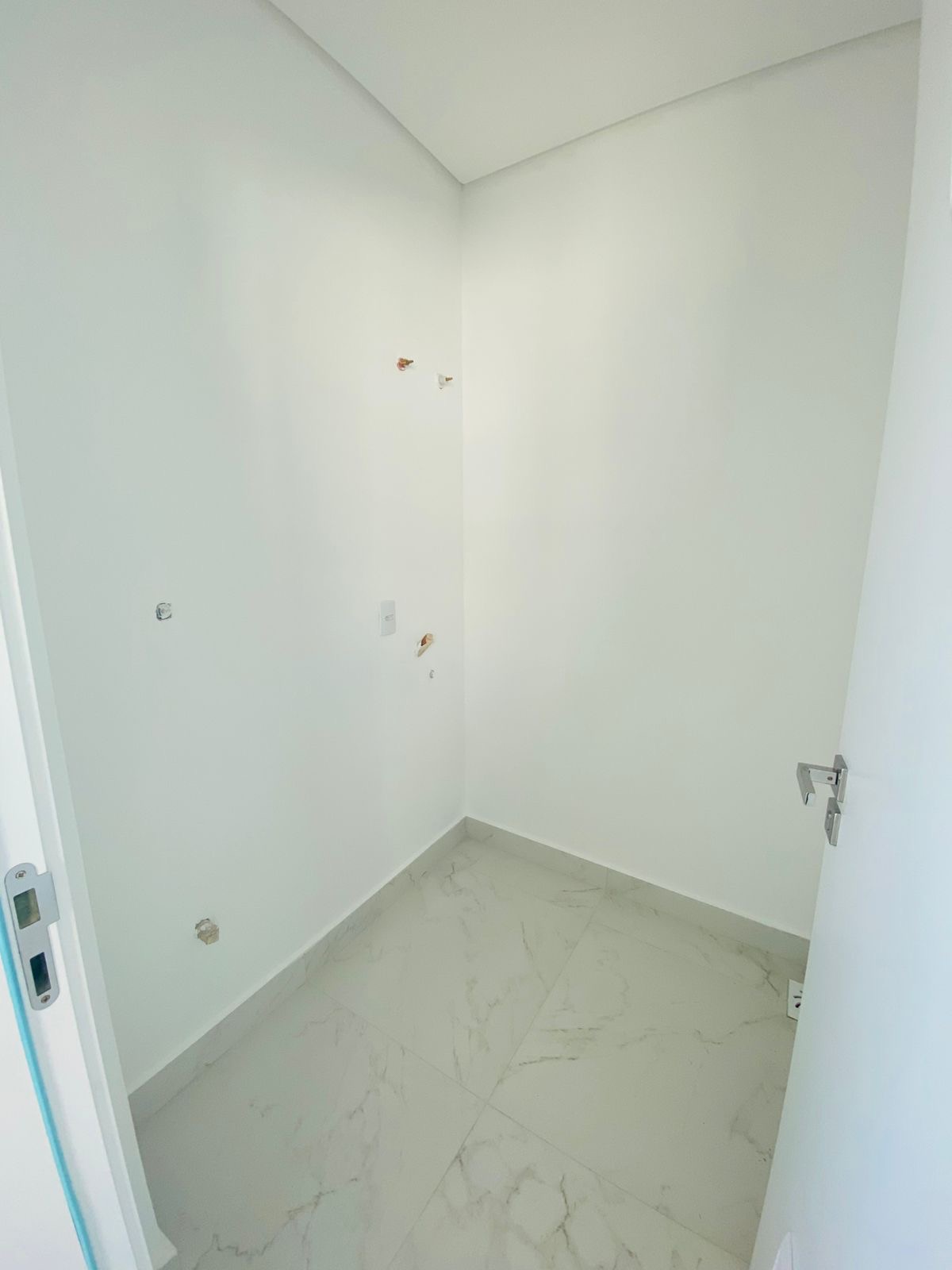 eabd7b53-0293-44d7-90eb-62c736be3f32-3